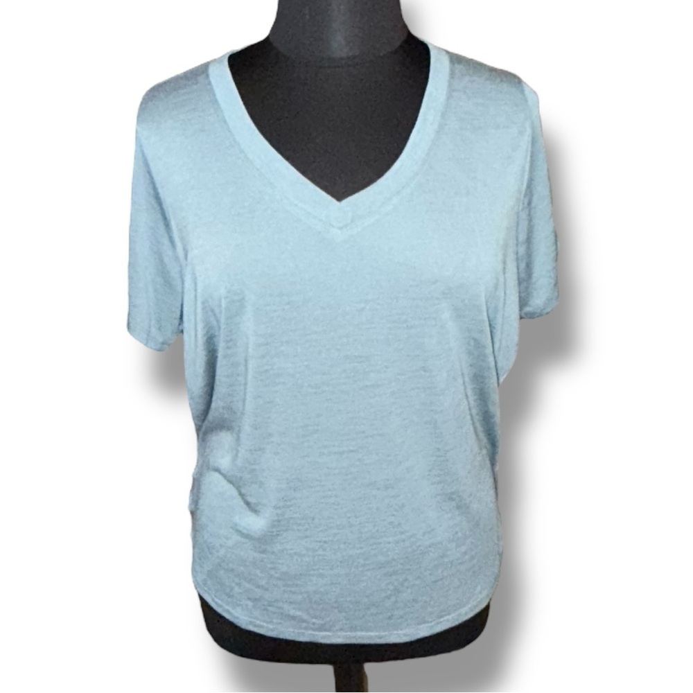 ATHLETA Breezy V-Neck Tee - Oxidized Green 1X - Picture 3 of 10